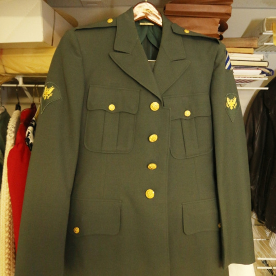 vintage army military uniform, st. louis auctions, MO auctions, IL auctions, credentialed auctioneer, father time auctions
